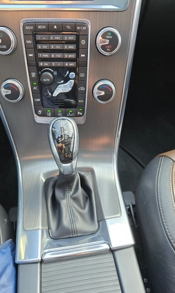 Volvo XC 60 cena 92400 przebieg: 142000, rok produkcji 2016 z Lidzbark małe 631